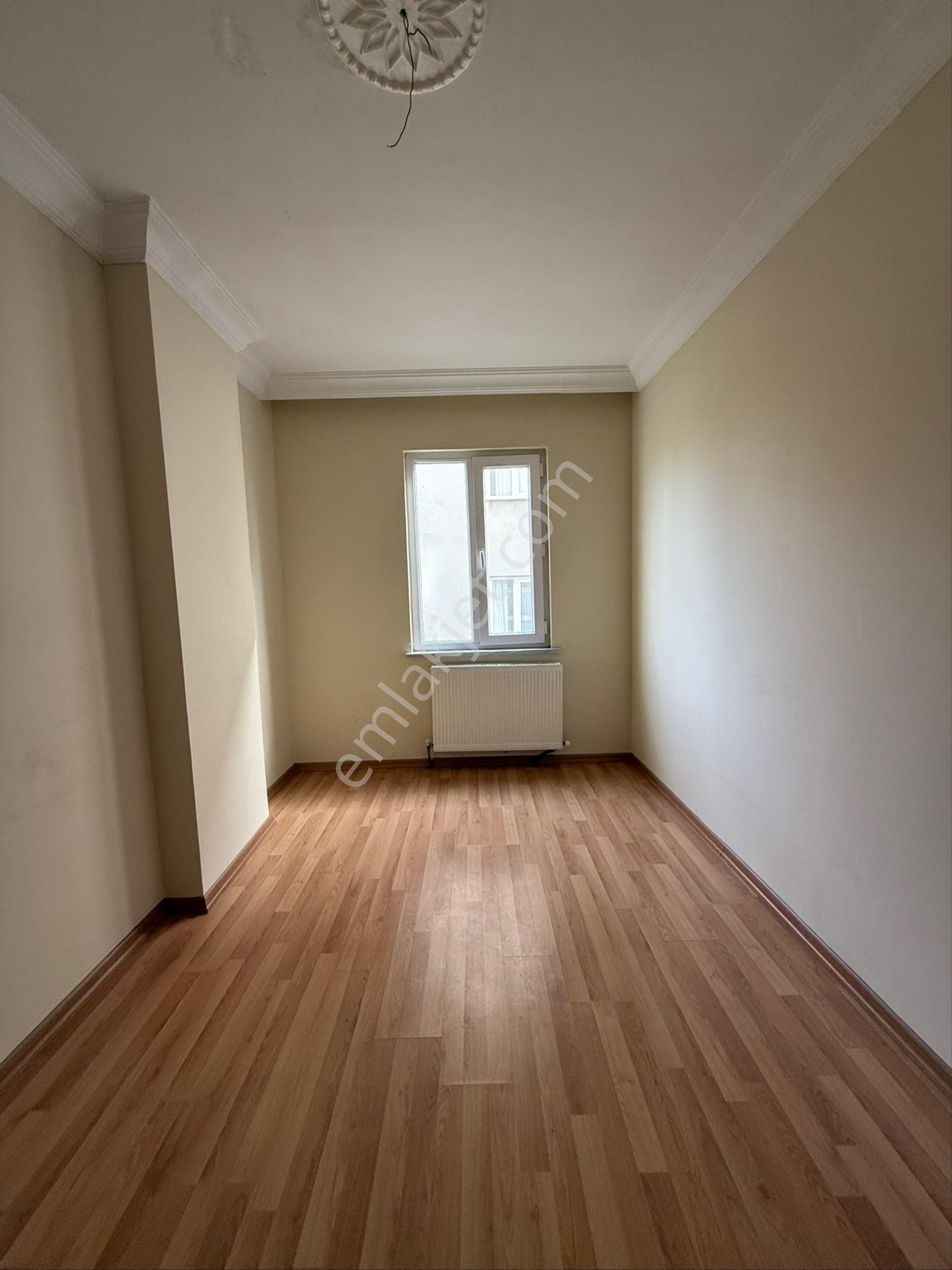 Çerkezköy Bağlıkta 2+1 Ön Cephe İskanlı Daire - Görsel 7