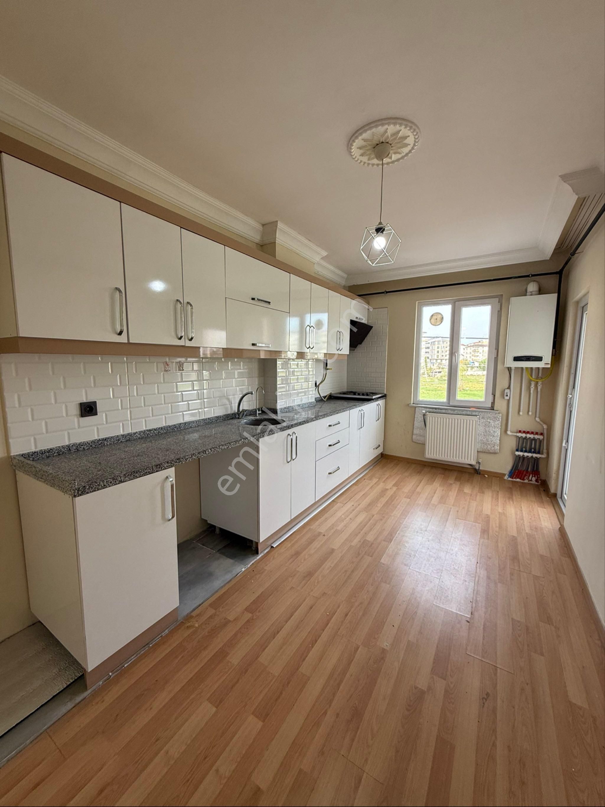 Çerkezköy Bağlıkta 2+1 Ön Cephe İskanlı Daire