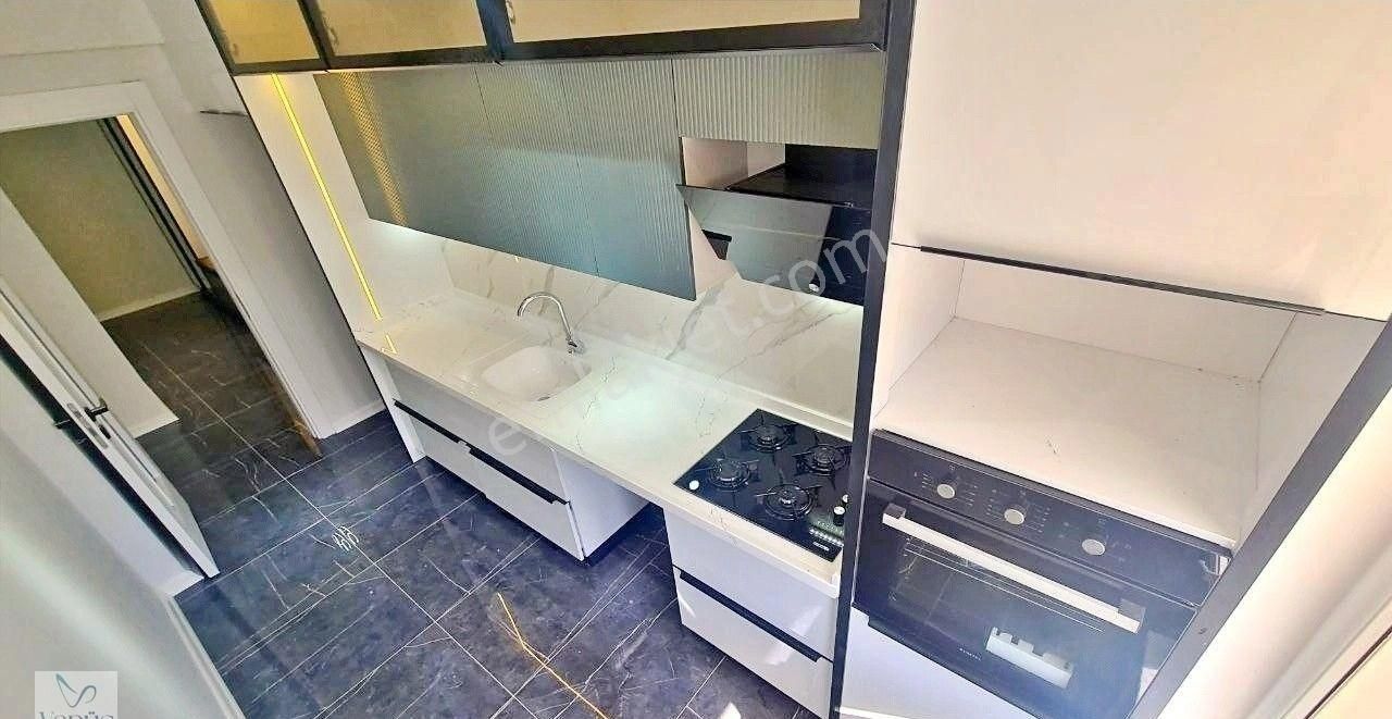 Venüsden İkizçay'da Geniş Ayrı Mutfak İçi Full Yapılı 2+1 Satılık Daire - Görsel 11