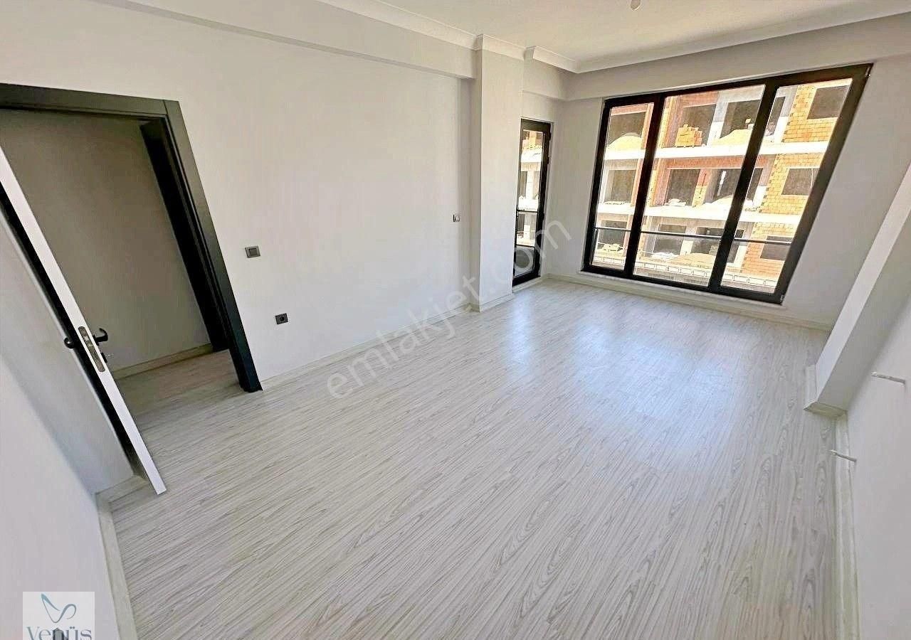 Venüs'den Altınkumda Sıfır 2+1 Ayrı Mutfak Eb. Banyolu Satılık Daire - Görsel 8
