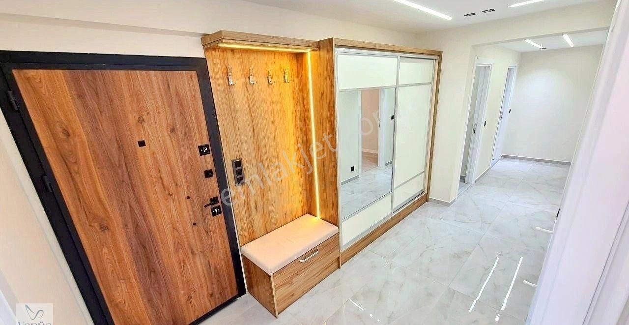 Venüs'den Altınkum'da Otoparklı İçi Full Yapılı Emsalsiz 3+1 Satılık Daire - Görsel 23