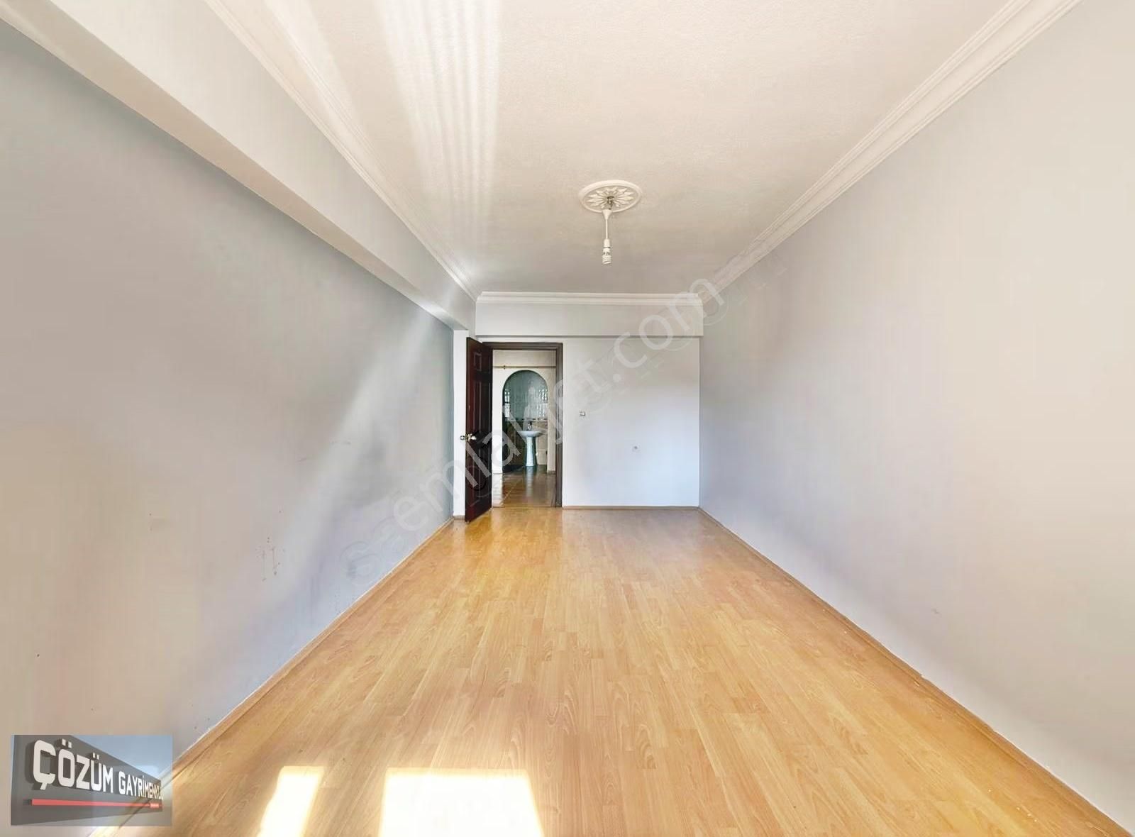 Çözüm Bağlum Merkezde 3+1 150 M2 Çok Geniş Çift Banyo Asansörlü - Görsel 19