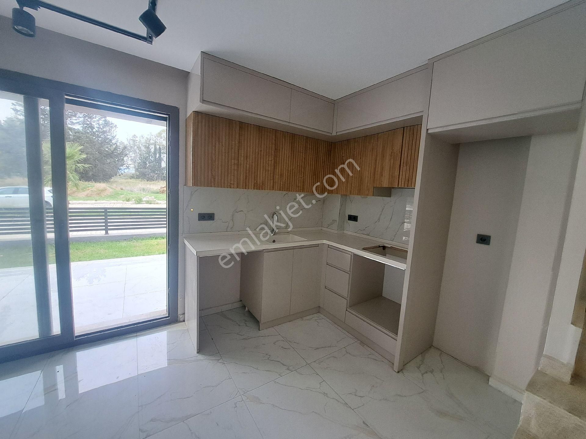 İzmir Seferihisar Doğanbey De Satılık 3+1 Denize Sadece 50 Metre - Görsel 8