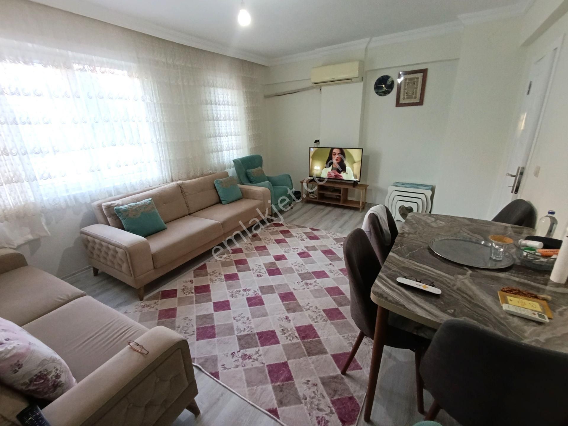 Konukseverde , İçi Yenilenmiş , Her Yere Yakın 3+1 Satılık Daire - Görsel 23