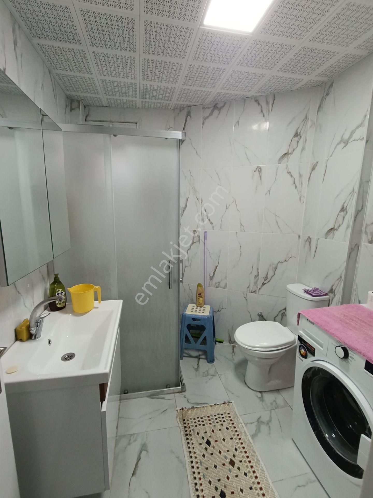 Konukseverde , İçi Yenilenmiş , Her Yere Yakın 3+1 Satılık Daire - Görsel 15