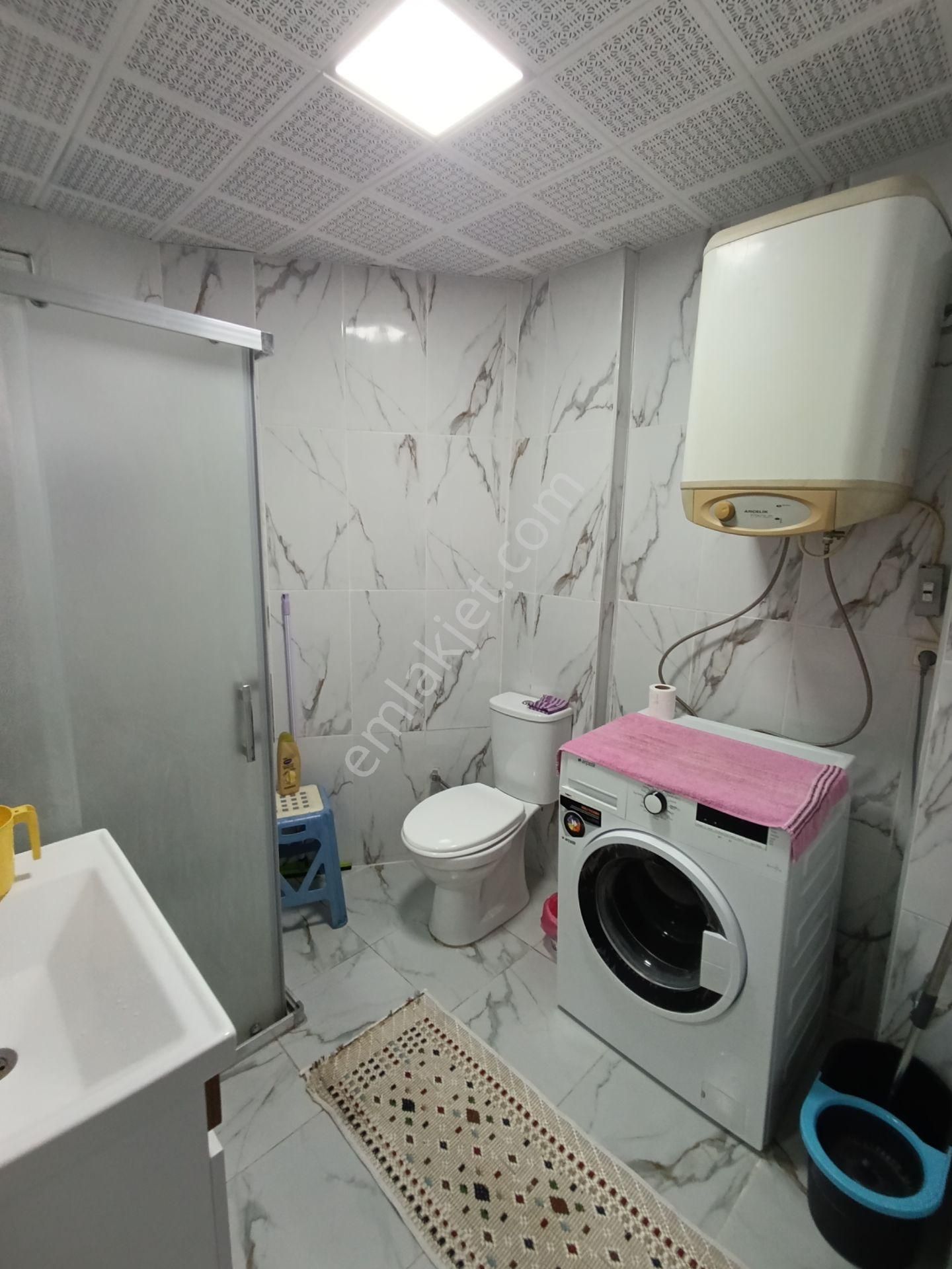 Konukseverde , İçi Yenilenmiş , Her Yere Yakın 3+1 Satılık Daire - Görsel 14