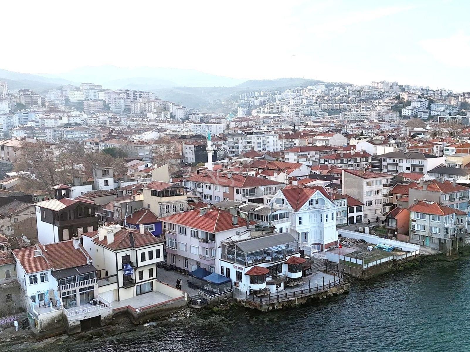 Bursa Mudanya Halitpaşa Da Denize Sıfır Satılık Yalı - Görsel 2