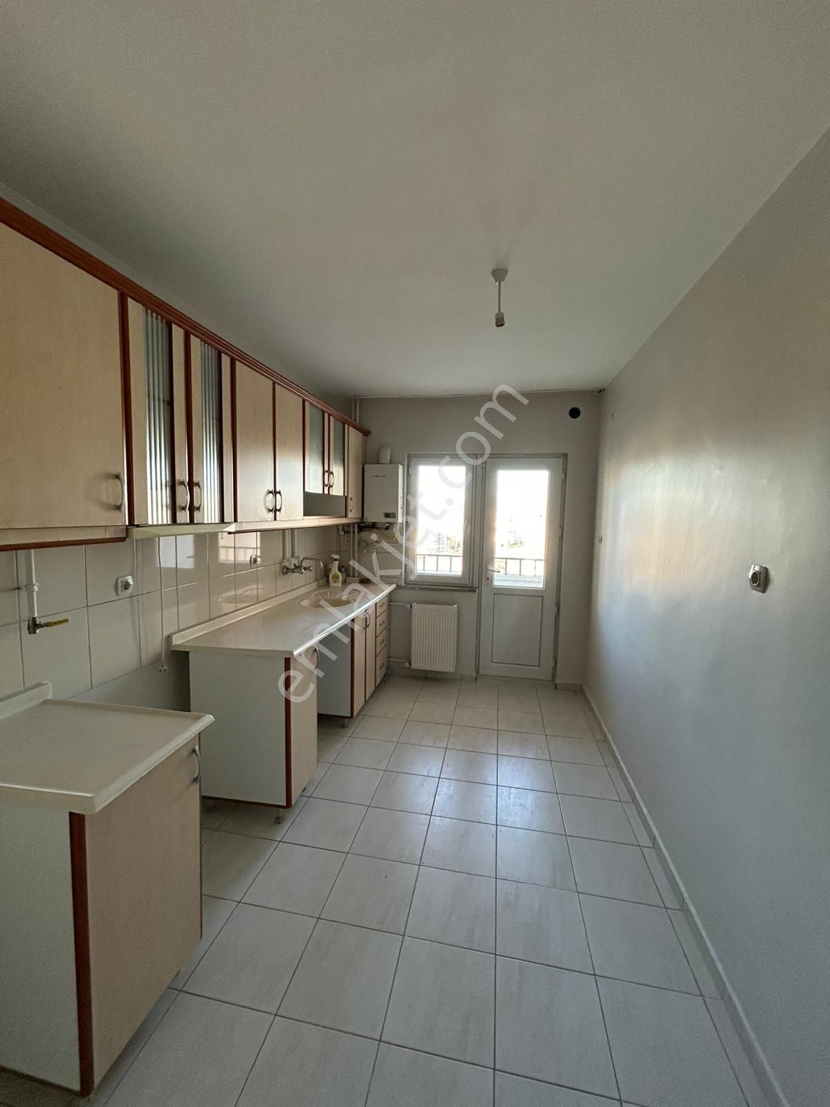 Elisa Gyo// Beyazşehirin Merkezinde 3+1 Ara Kat Yüksek Krediye Uygun Hemen Oturulur Daire - Görsel 13