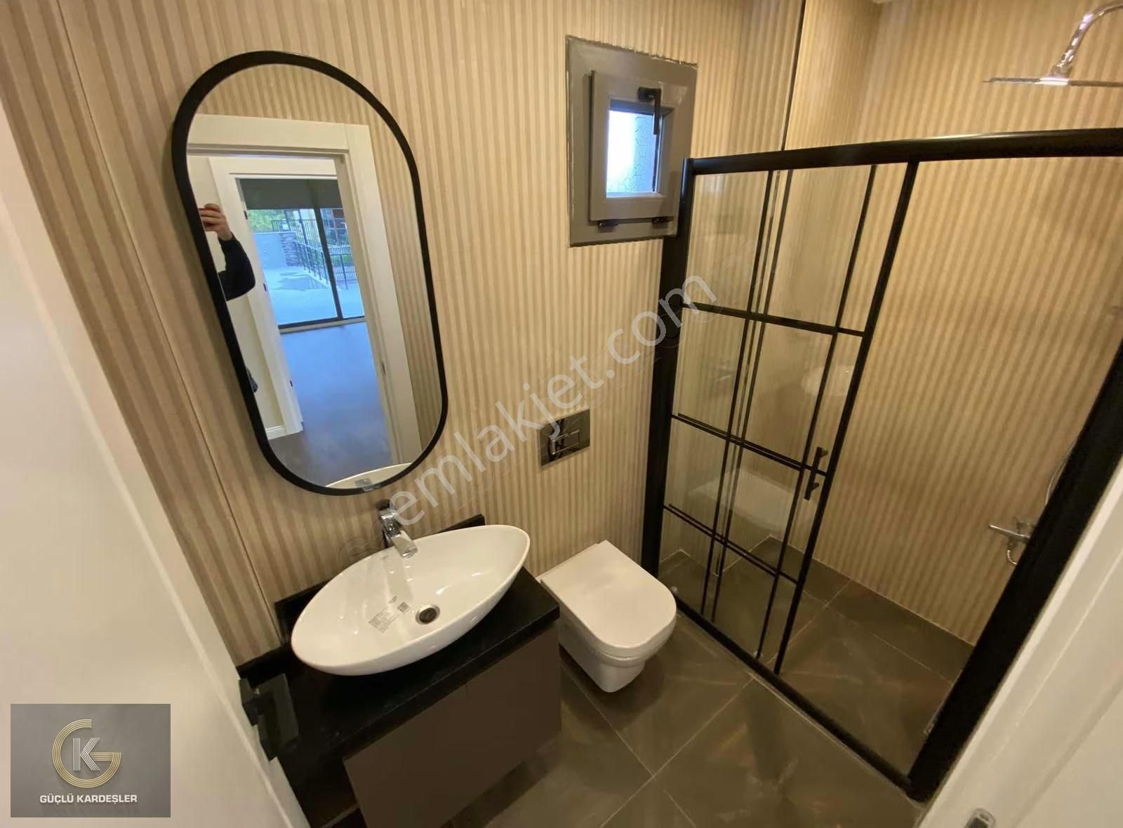 Güçlü Kardeşler Fener Bölgesinde Özel Havuzlu Ultra Lüks Villa - Görsel 34