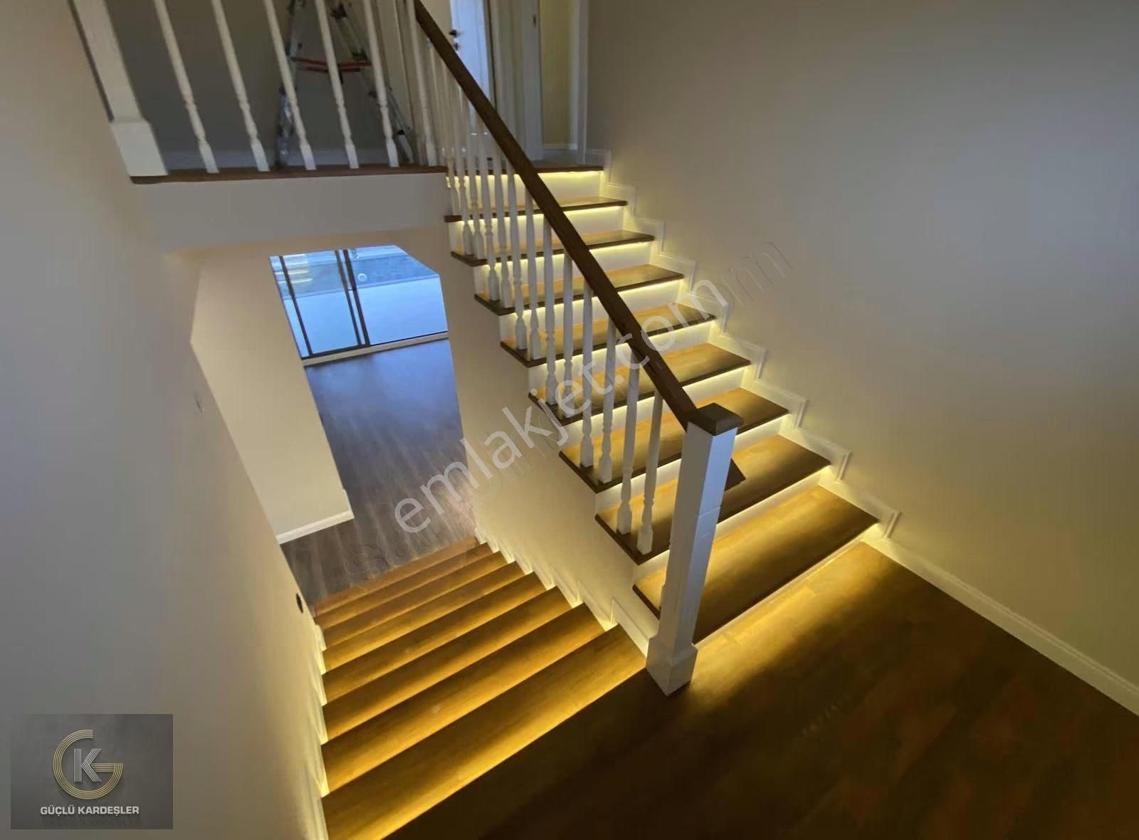 Güçlü Kardeşler Fener Bölgesinde Özel Havuzlu Ultra Lüks Villa - Görsel 31