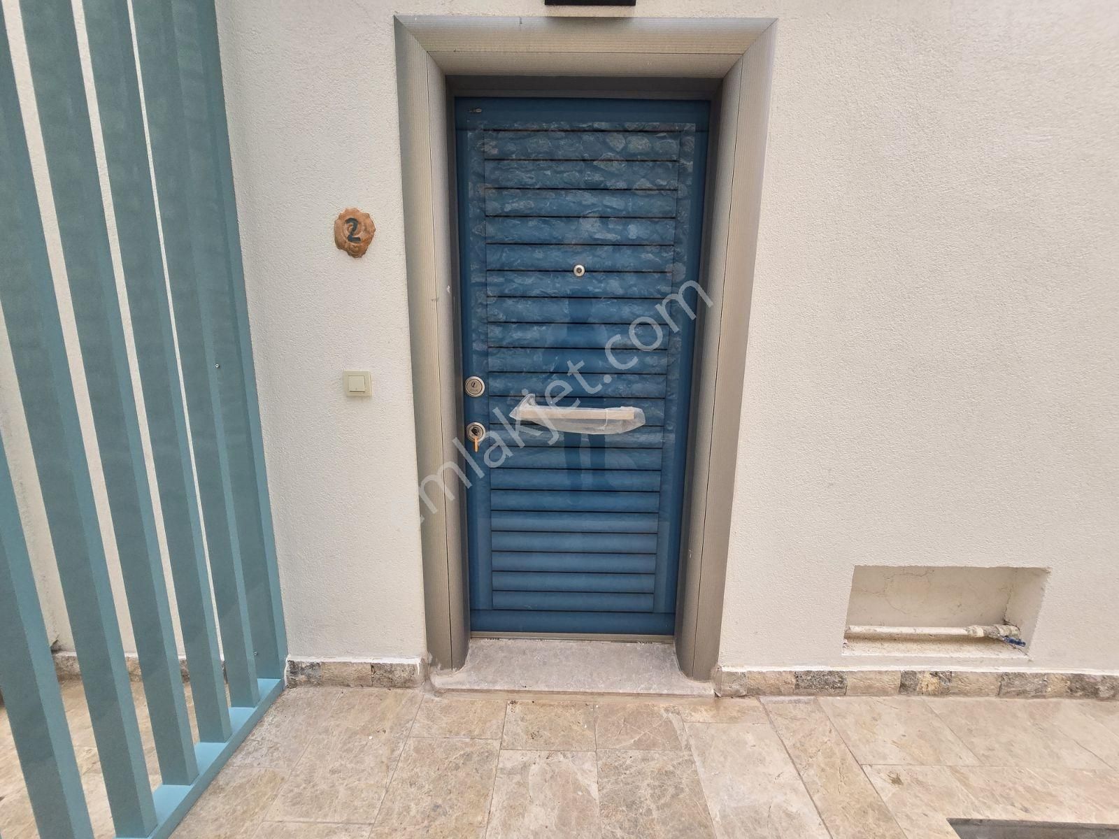 Takasa Açık! Ciddi Pazarlıklı Akbükde Lüks Sitede Fırsat Villa! - Görsel 21