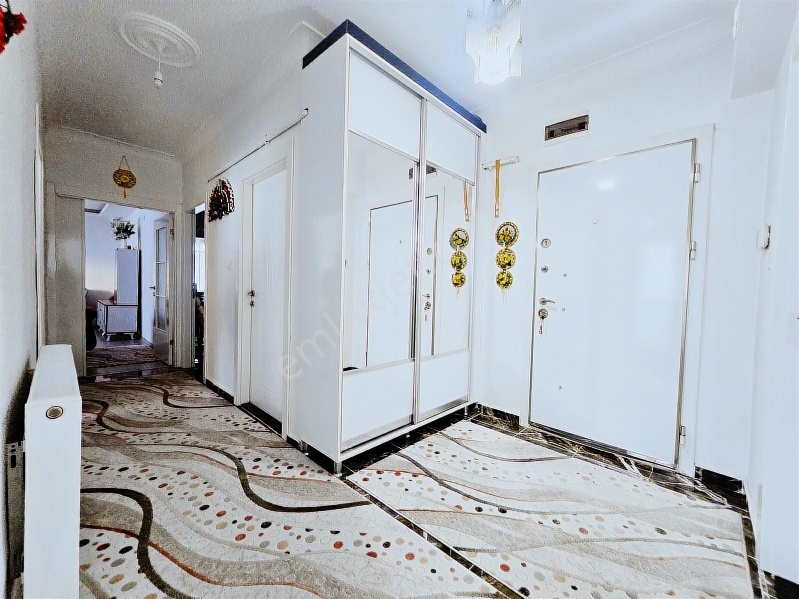 Hem Yaşa,hem Kazan ! Sincan Yenikent'te Üst 3+1 Alt 2+1 Tektapu - Görsel 8