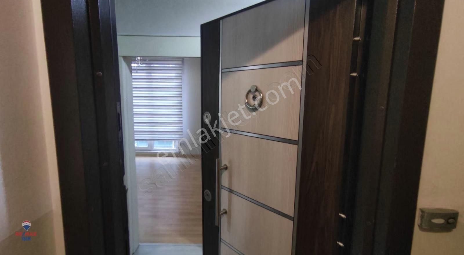 Meclis Mahallesi'nde Merkezi Konumda Geniş 2+1 - Görsel 29