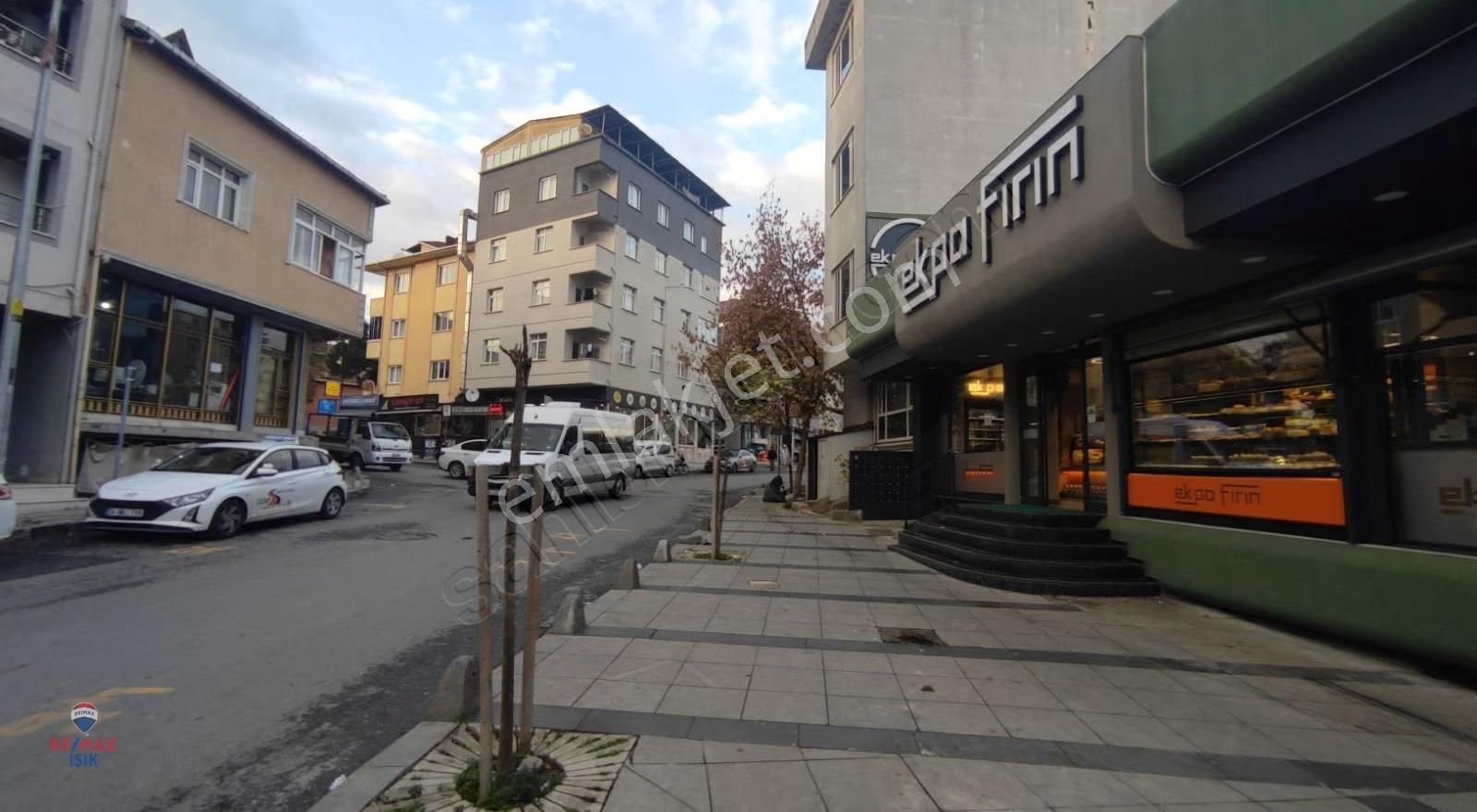 Meclis Mahallesi'nde Merkezi Konumda Geniş 2+1 - Görsel 17