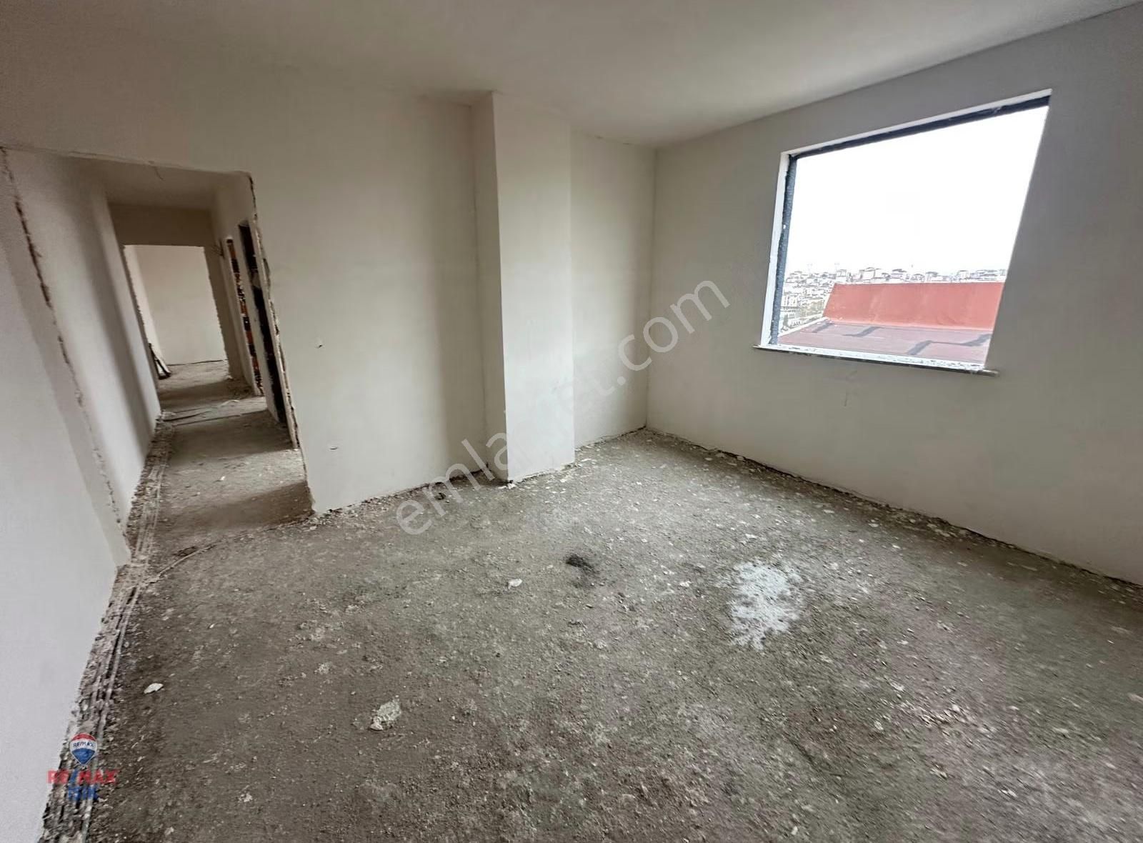 Sancaktepe Osmangazi Mahallesinde Satılık 2+1 Daire