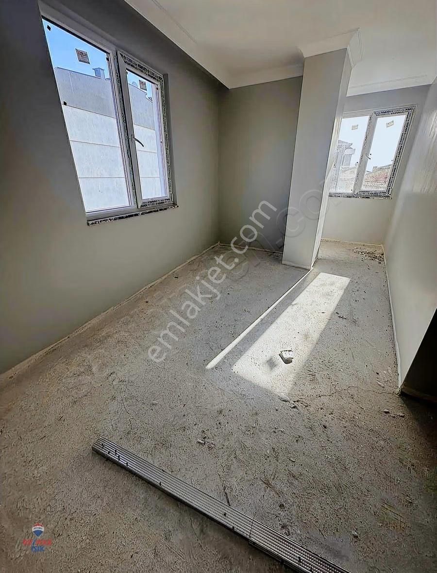 Sultanbeyli Ahmet Yesevi Mah 4+1 Üstdubleks 140 M2 - Görsel 4