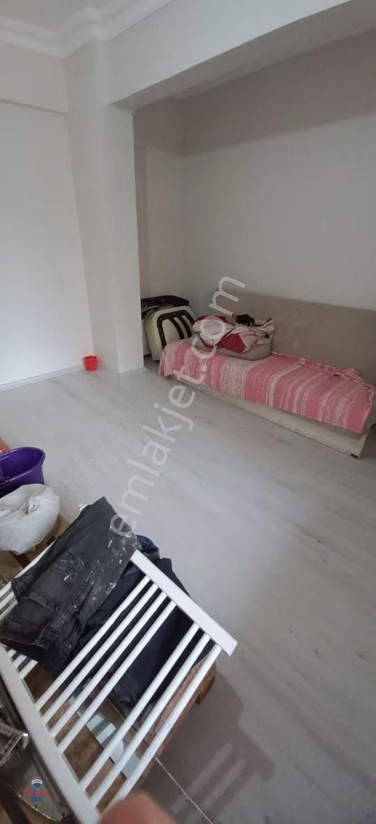 İçi Tamamen Yenilenmiş Hemen Taşınmaya Hazır (boş) Site İçi 2+1 - Görsel 12