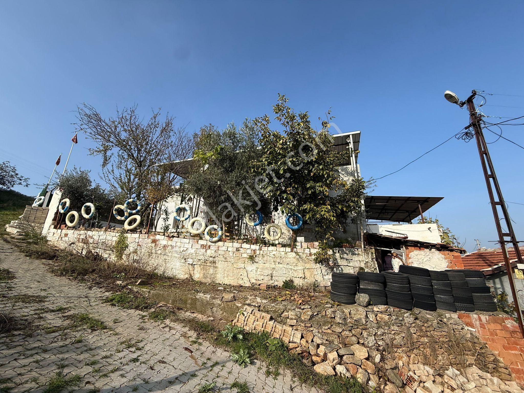 Tarssa Gayrimenkul'den Kemalpaşa Sinancılar'da Satılık Müstakil Ev