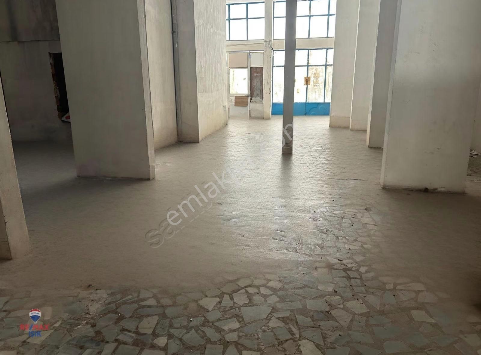 Maltepe Zümrütevler Mahallesi'nde E5'e Yakın Çok Amaçlı 750 M² - Görsel 4