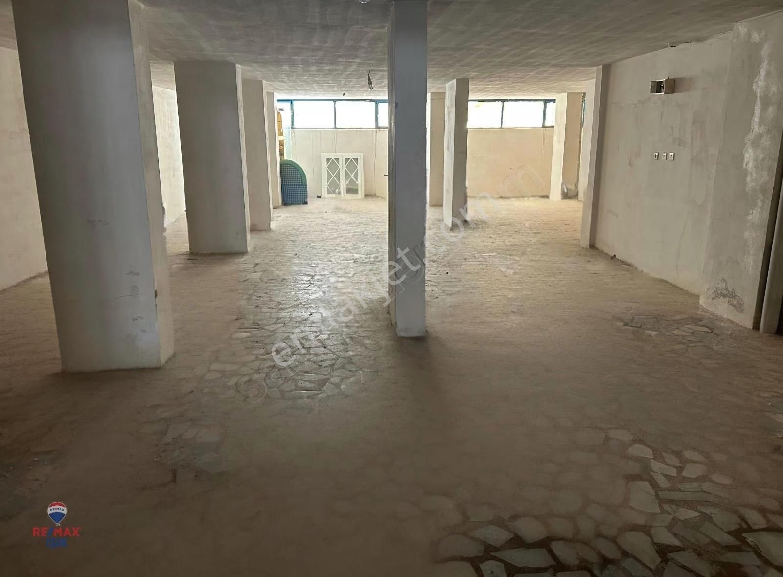 Maltepe Zümrütevler Mahallesi'nde E5'e Yakın Çok Amaçlı 750 M² - Görsel 9