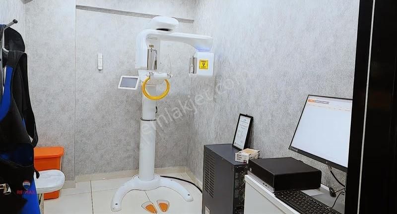 Turizm Ruhsatlı Tam Donanımlı Müşterisi Hazır Diş Kliniği - Görsel 16