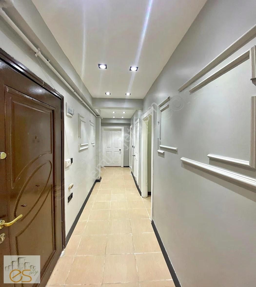 Esenyurt Merkezi Konumda Ulaşmıa Yakın Satılık 2+1 - Görsel 13