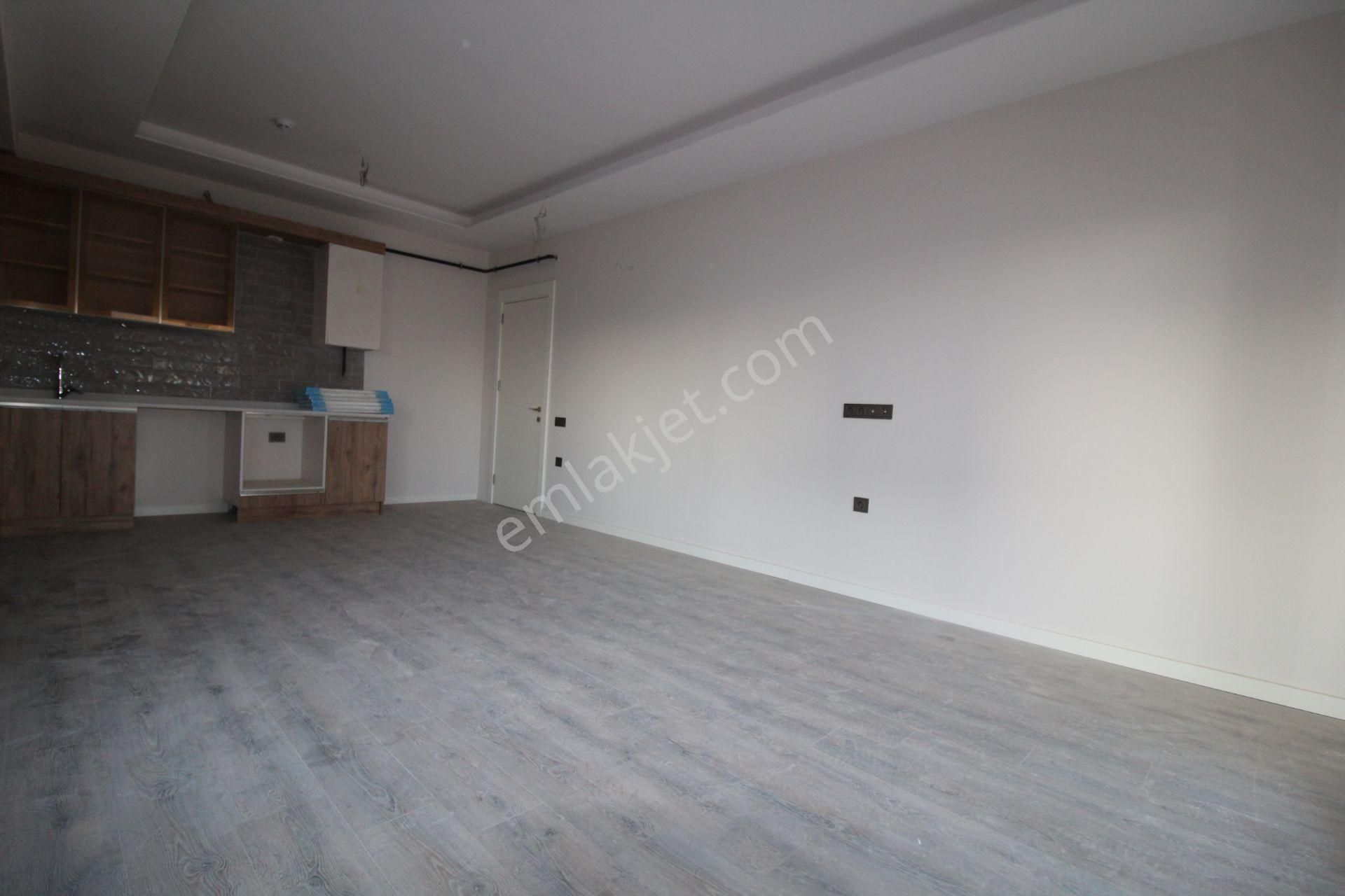 Aslan'dan Mezitli De Site İçi Sosyal Alanlı Sıfır 2+1 Kiralık - Görsel 5