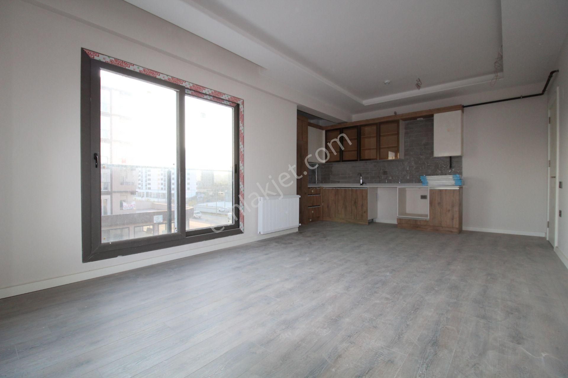 Aslan'dan Mezitli De Site İçi Sosyal Alanlı Sıfır 2+1 Kiralık - Görsel 2