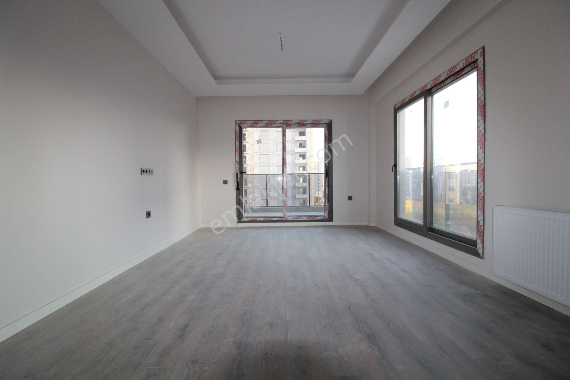 Aslan'dan Mezitli De Site İçi Sosyal Alanlı Sıfır 2+1 Kiralık - Görsel 4