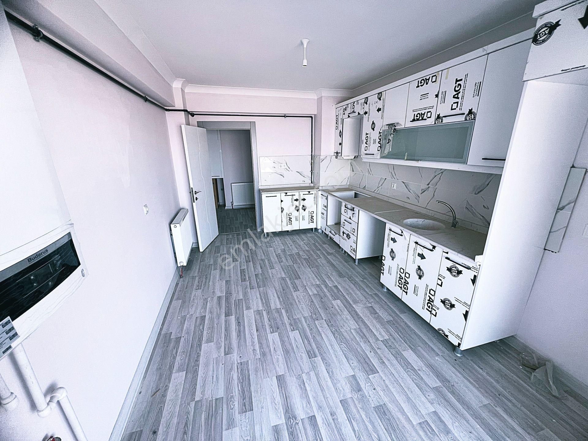 Cihandan Çiğdemtepede Selim Cad Yakını 4+1 Satlık Manzara, Daire - Görsel 3