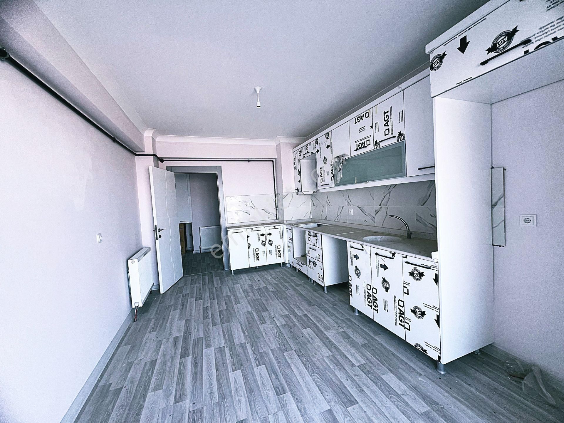 Cihandan Çiğdemtepede Selim Cad Yakını 4+1 Satlık Manzara, Daire - Görsel 4