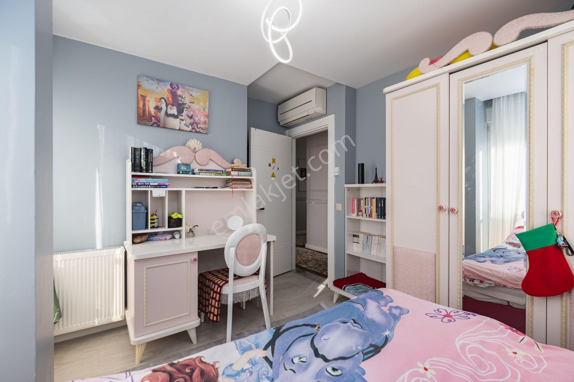 Meydankavağında Ödüllü Site İçi G.odalı Fırsat 3+1 Dubleks - Görsel 20