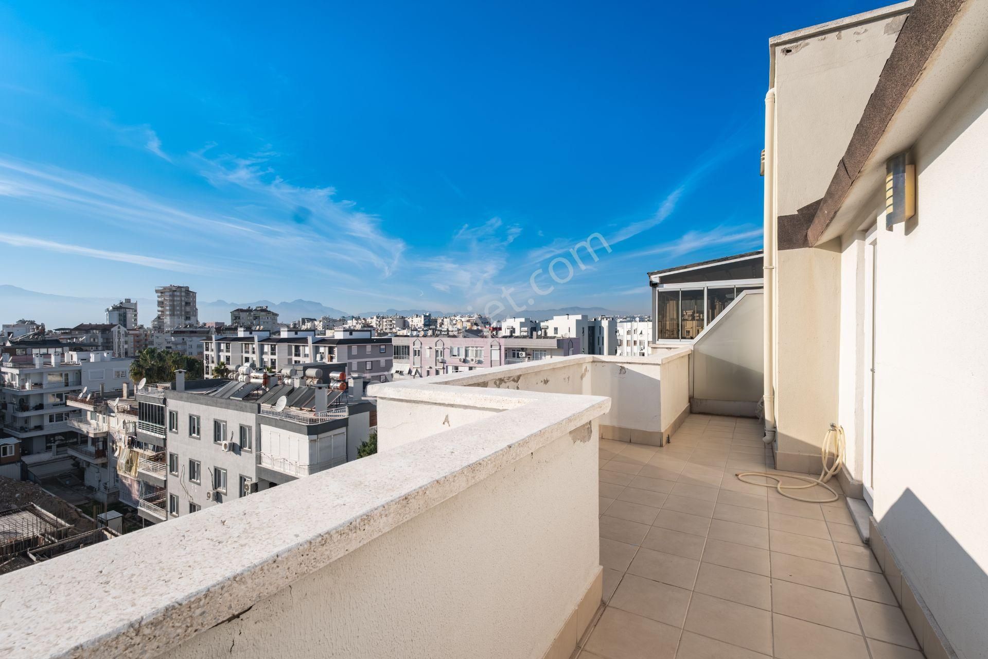 Meydankavağında Ödüllü Site İçi G.odalı Fırsat 3+1 Dubleks - Görsel 29