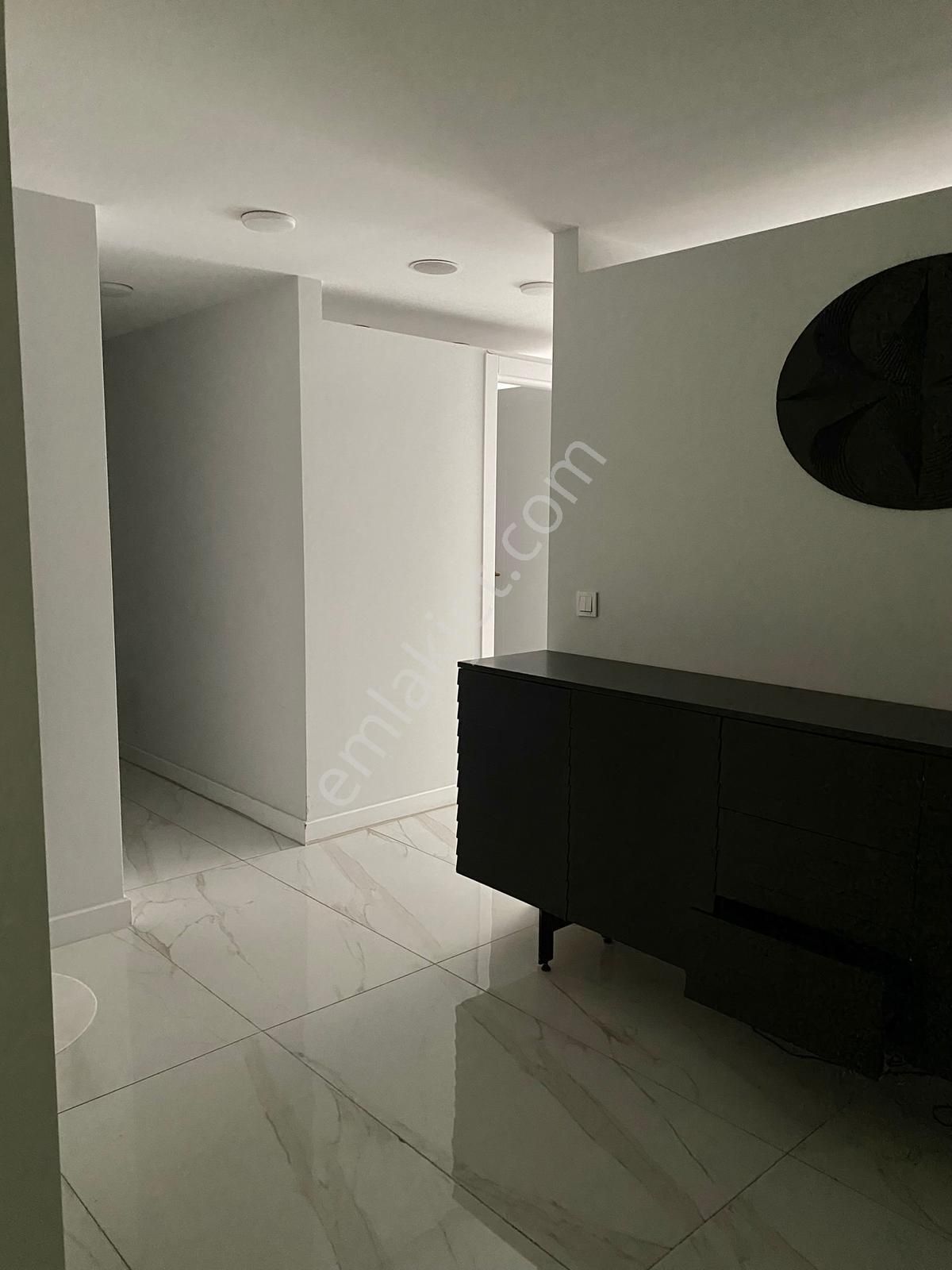 Redstone Nüans'tan Halkalı Merkez'de 100 M2 Kiralık İş Yeri - Görsel 16