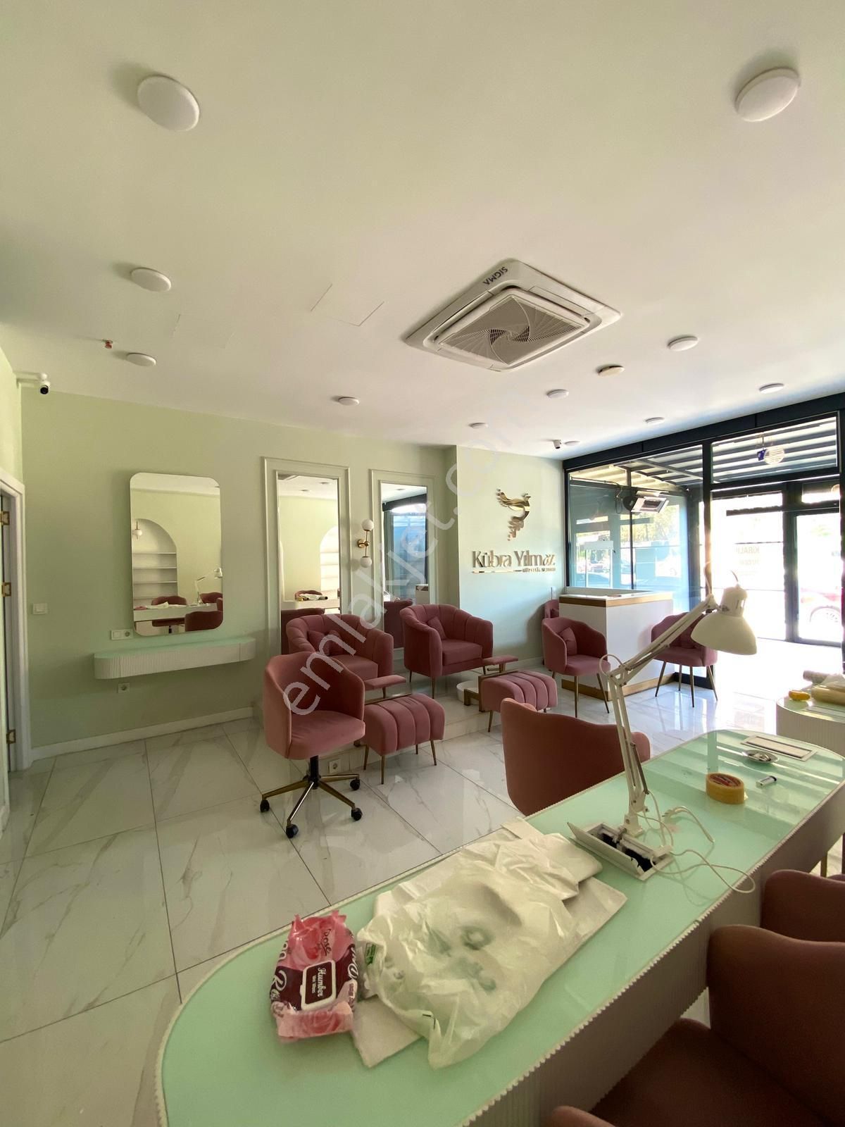 Redstone Nüans'tan Halkalı Merkez'de 100 M2 Kiralık İş Yeri - Görsel 5