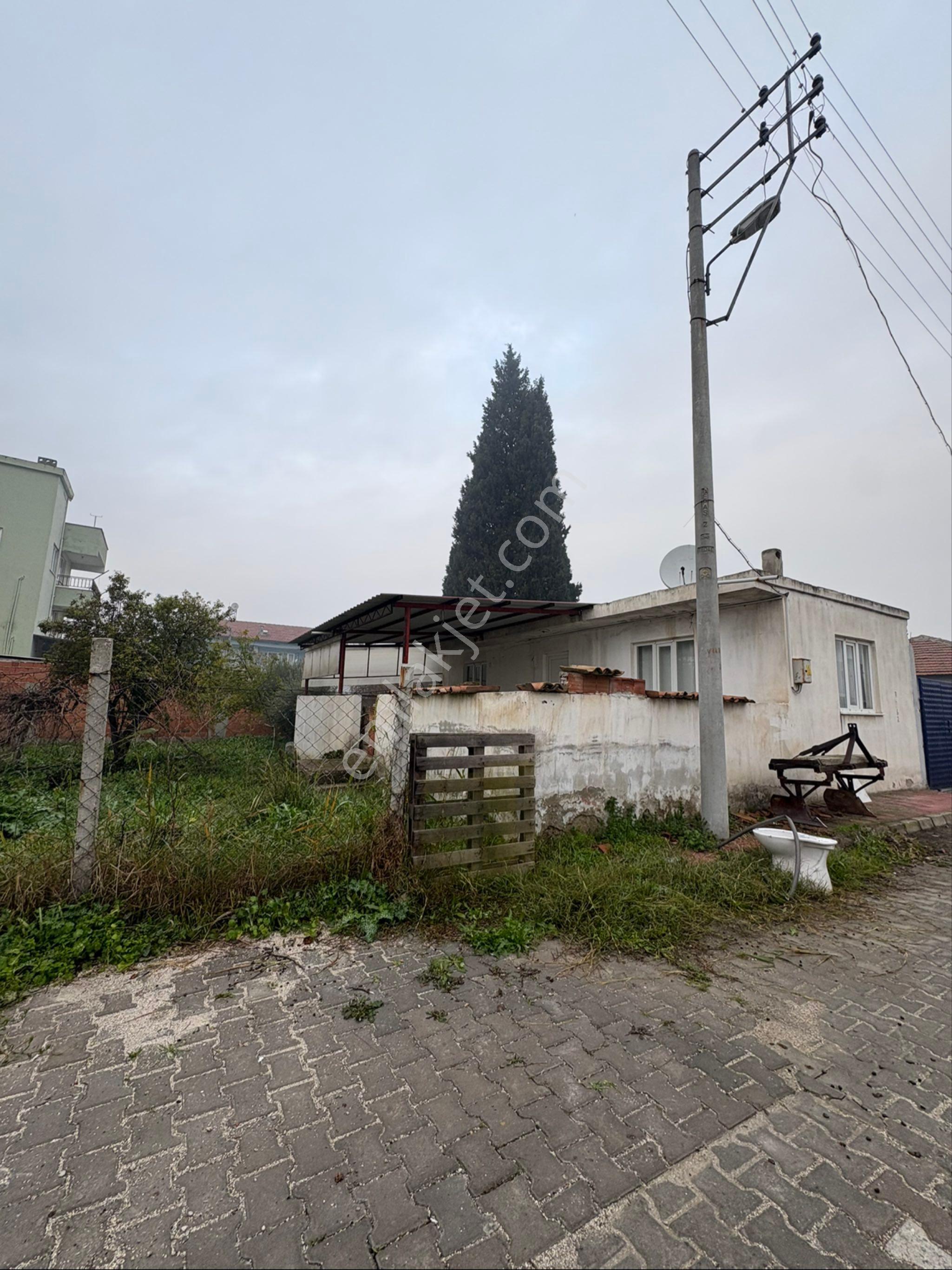 Sidal’dan Şehzadeler Karaağaçlıda 400m2 Köy İçi Arsa