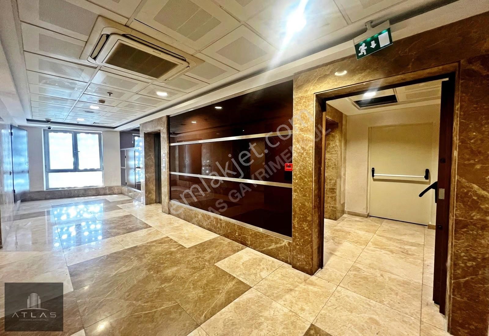 Atlas'tan İstoç Burak Plaza'da, 500 M2 İşyeri & Büro & Ofis Katı - Görsel 2