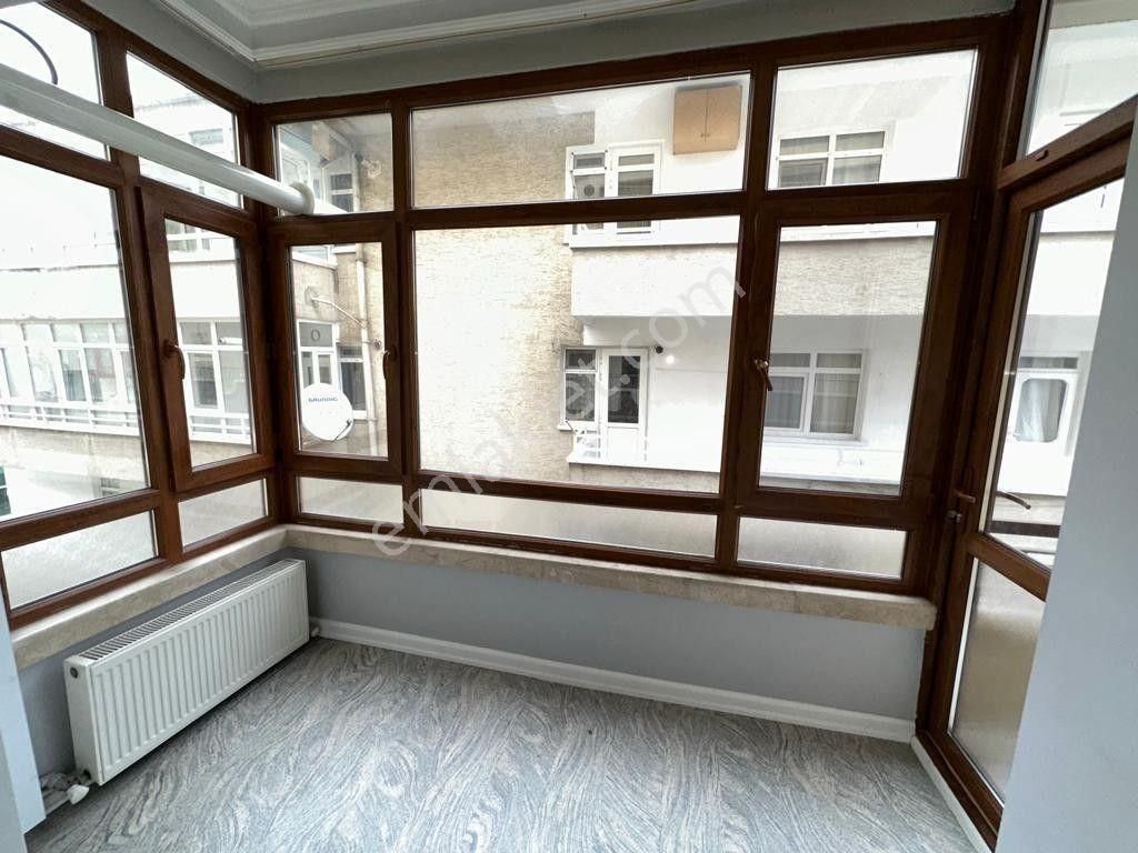 İncirli Lisesi Ve Yunus Emre Cad Yanı Orta Kat 3+1 Ön Bağımsız - Görsel 10