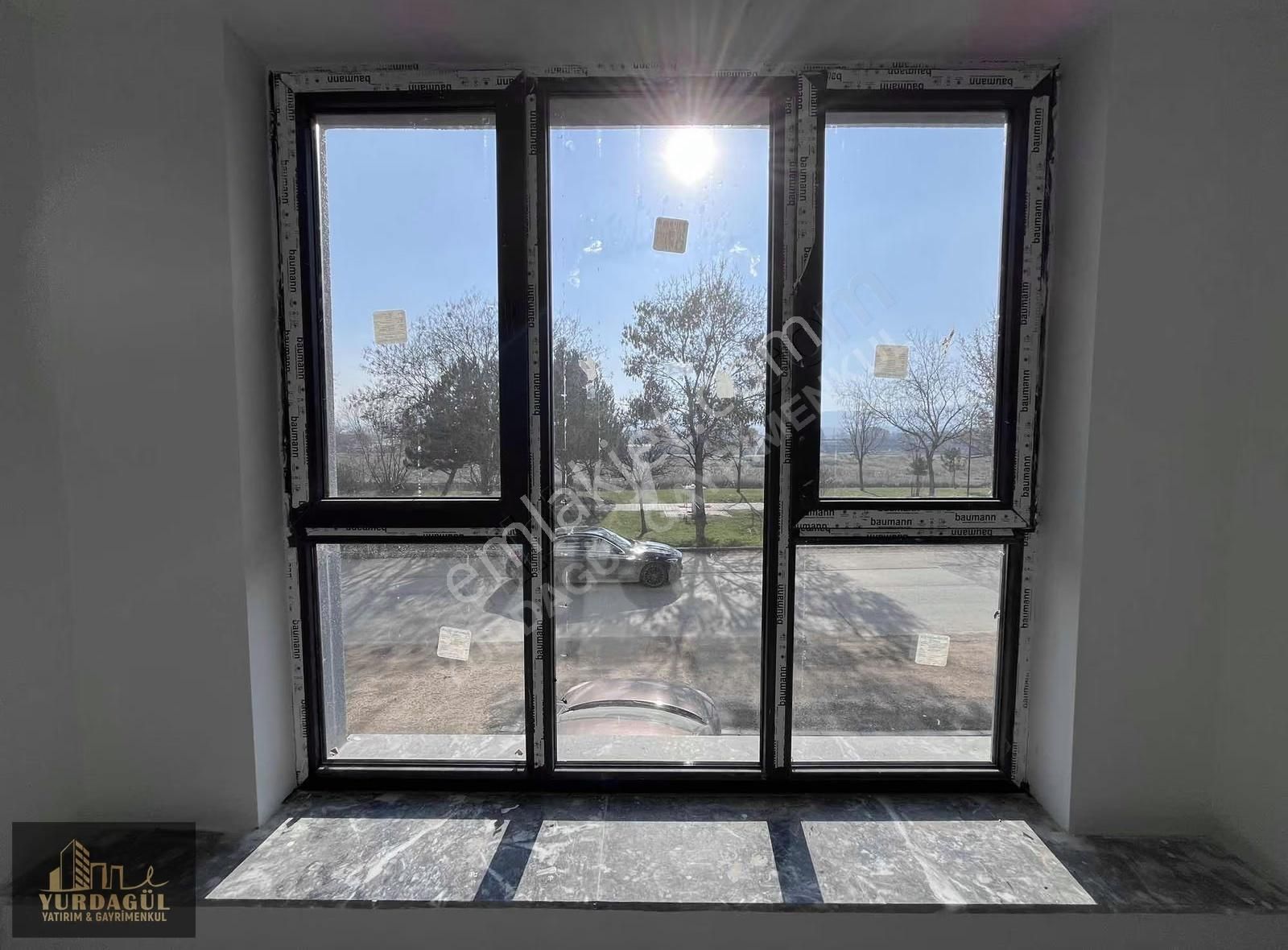 Yurdagül Yatırım'dan Çamlıca Birlik Caddesi Üzeri 65m2 1.kat 2+0 - Görsel 11