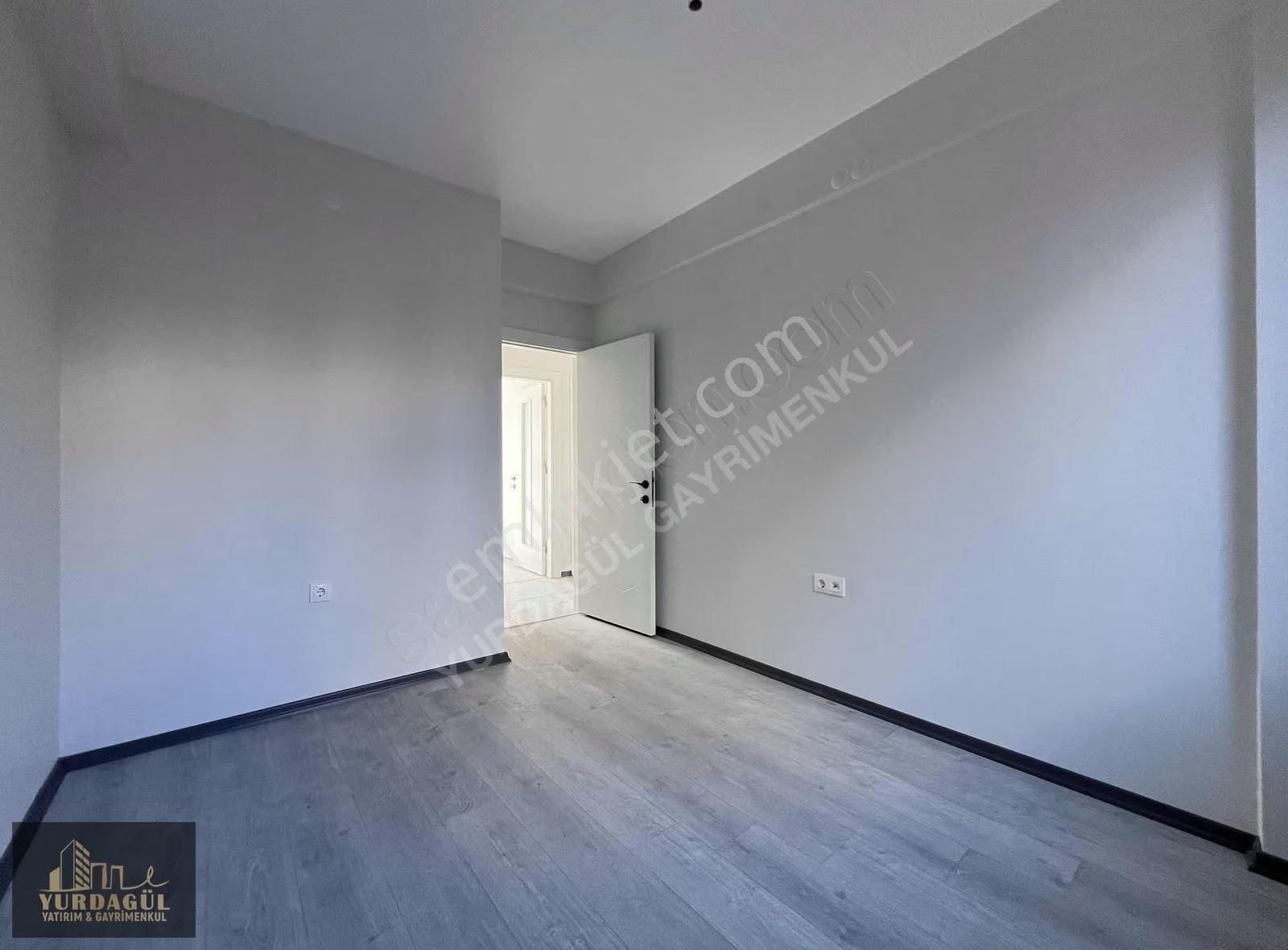 Yurdagül Yatırım'dan Çamlıca Birlik Caddesi Üzeri 65m2 1.kat 2+0 - Görsel 18