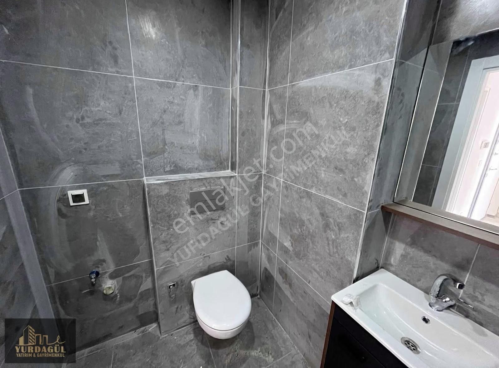 Yurdagül Yatırım'dan Çamlıca Birlik Caddesi Üzeri 65m2 1.kat 2+0 - Görsel 9