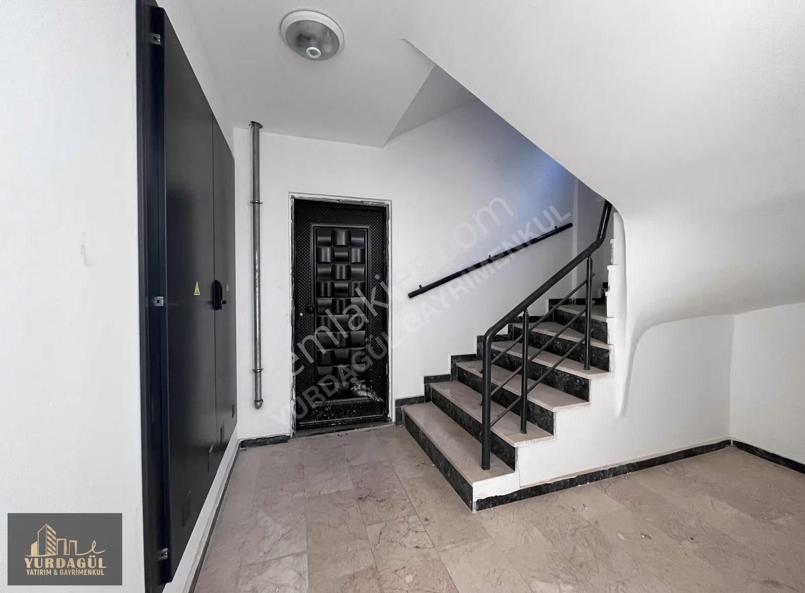 Yurdagül Yatırım'dan Çamlıca Birlik Caddesi Üzeri 65m2 1.kat 2+0 - Görsel 15