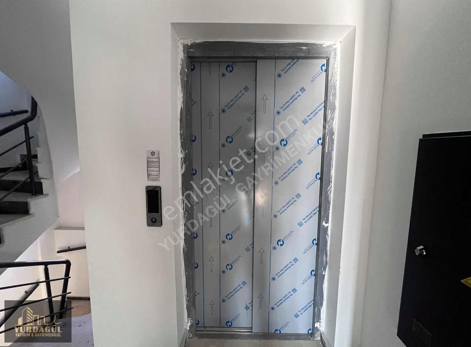 Yurdagül Yatırım'dan Çamlıca Birlik Caddesi Üzeri 65m2 1.kat 2+0 - Görsel 19