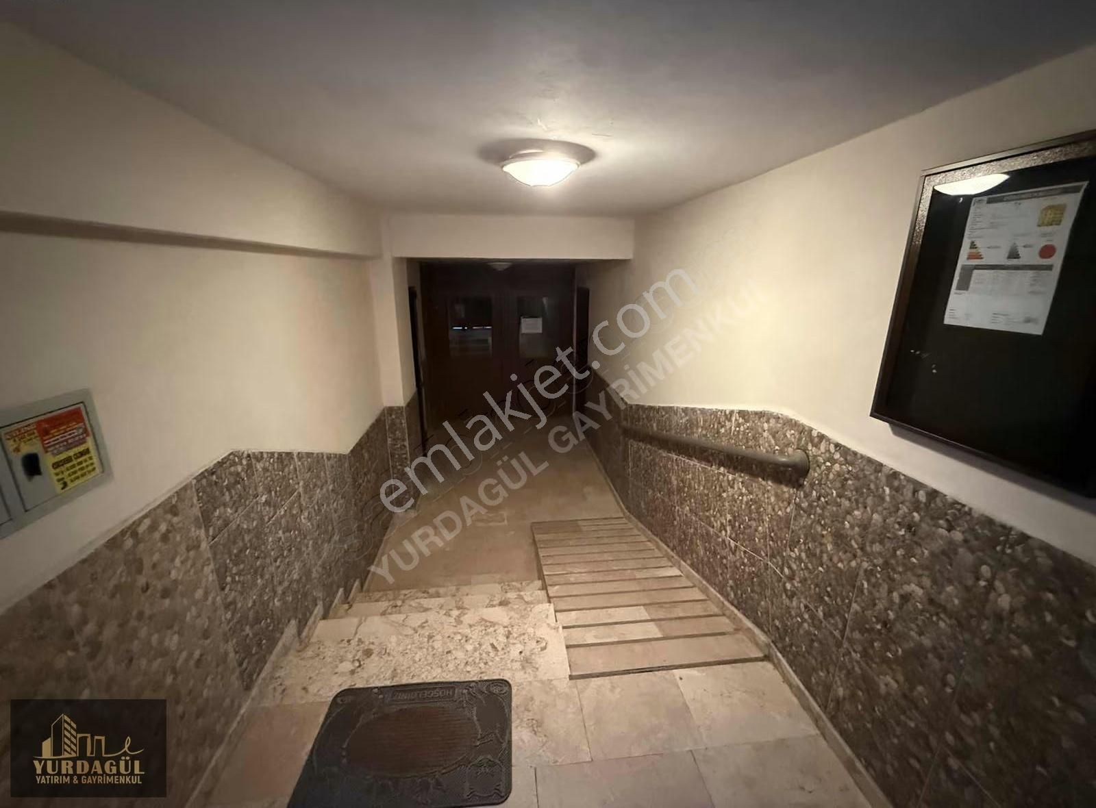 Akarbaşı'nda Merkezi Konumda Asansörlü D-b Cepheli 2+1 - Görsel 19