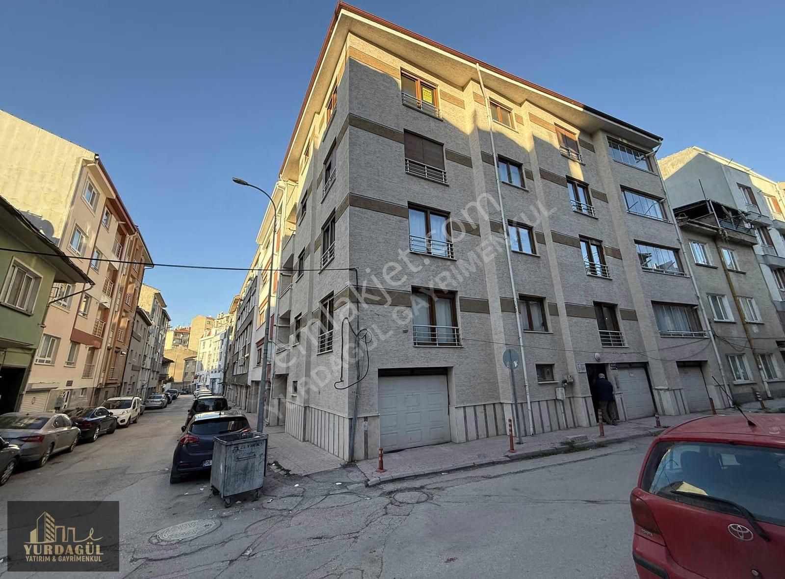 Akarbaşı'nda Merkezi Konumda Asansörlü D-b Cepheli 2+1 - Görsel 17