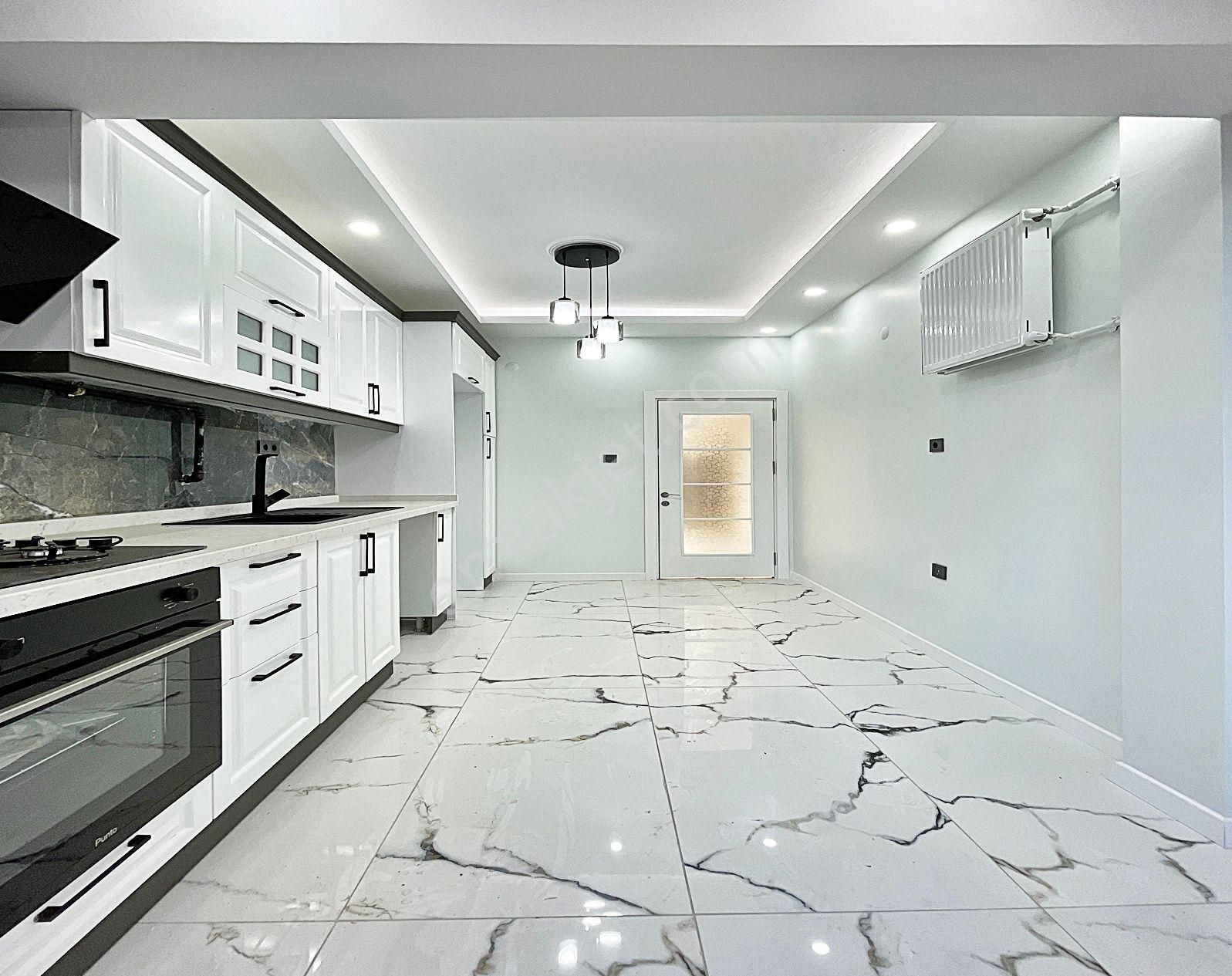 Beylikdüzü Migros Avm Arkası Kat Mülkiyetli 3+1 Satılık Daire - Görsel 2