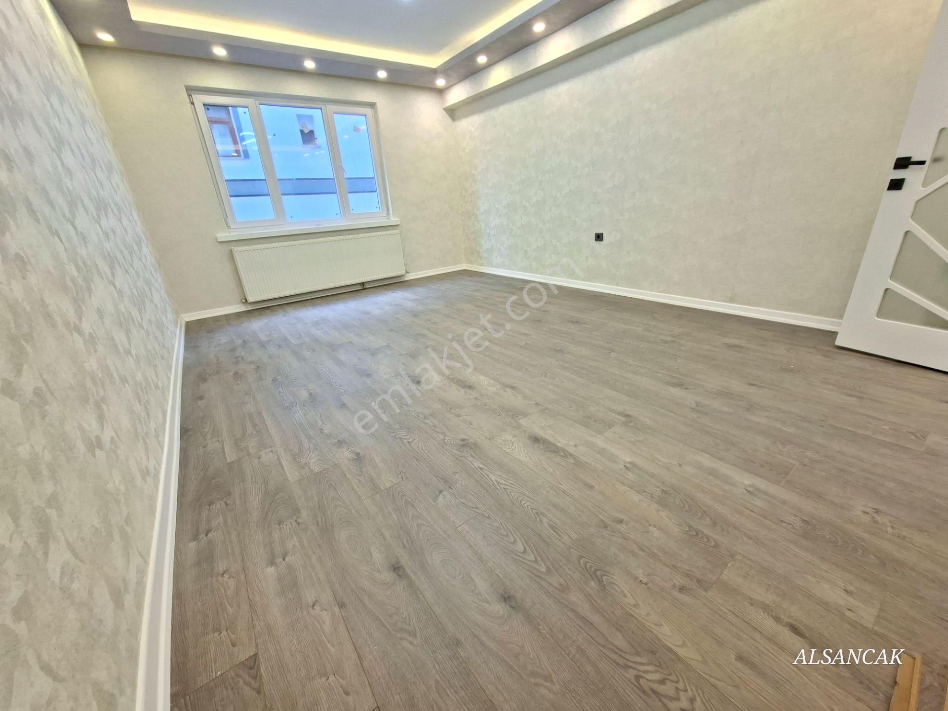 Süvari Mahallesi Cadde Üzeri 3+1 Orta Kat Lüks Yapılı Daire - Görsel 2