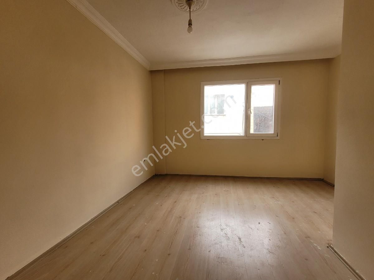 Bornova Kız Yurdu Yakını Kiralık 2+1 Daire| Açıklamayı Oku - Görsel 23