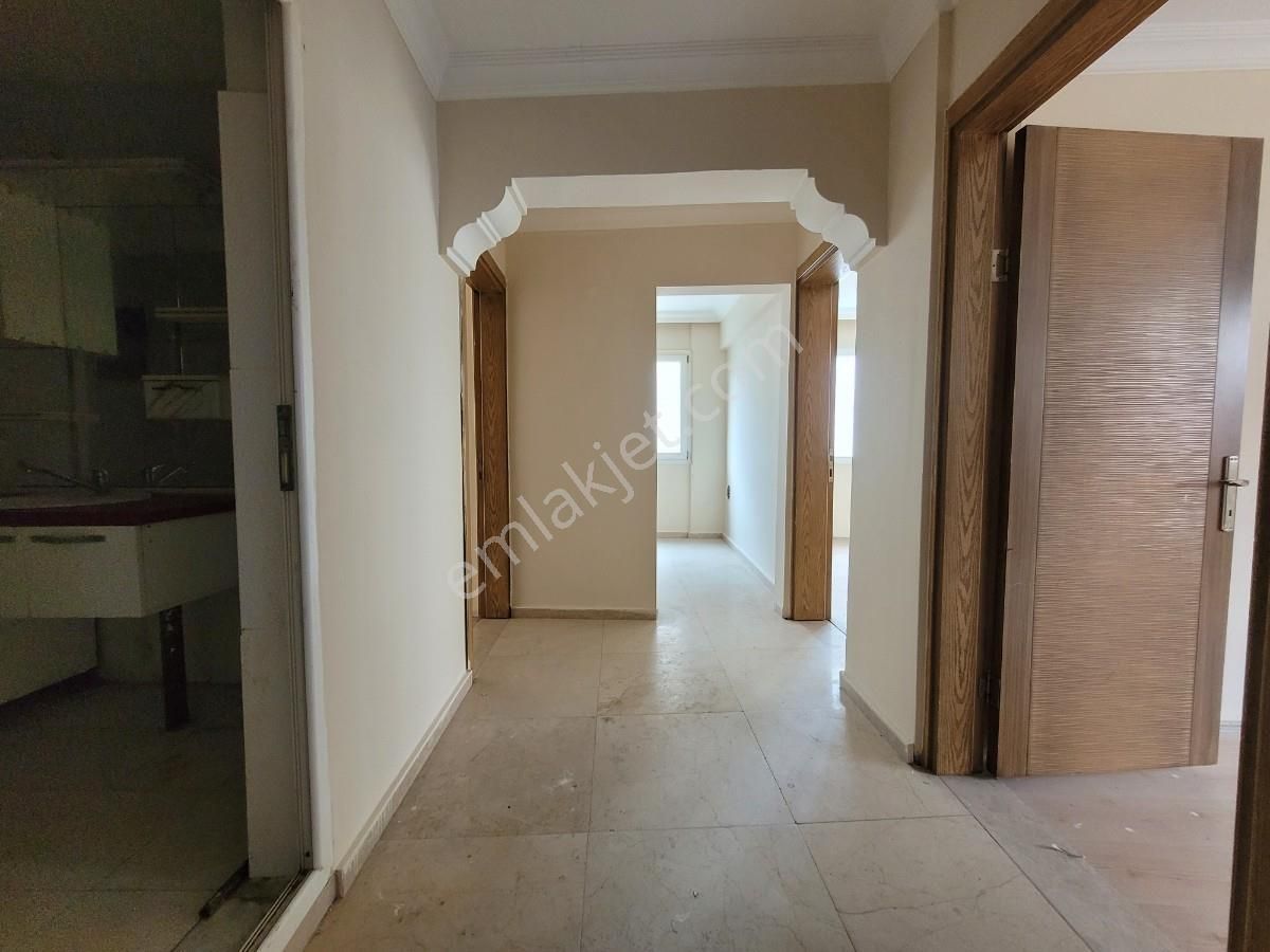 Bornova Kız Yurdu Yakını Kiralık 2+1 Daire| Açıklamayı Oku - Görsel 12