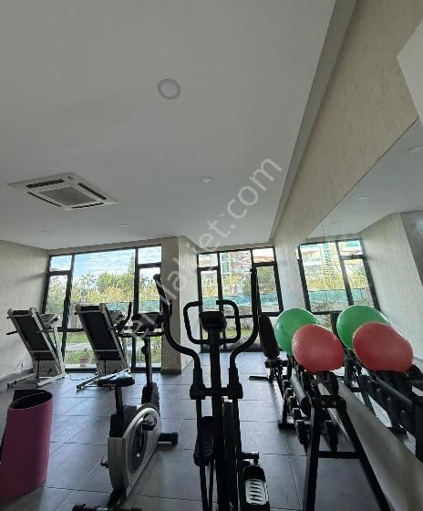 Denize Sıfır Full Aktiviteli Sitede Full Eşyalı 1+1 Daire - Görsel 19